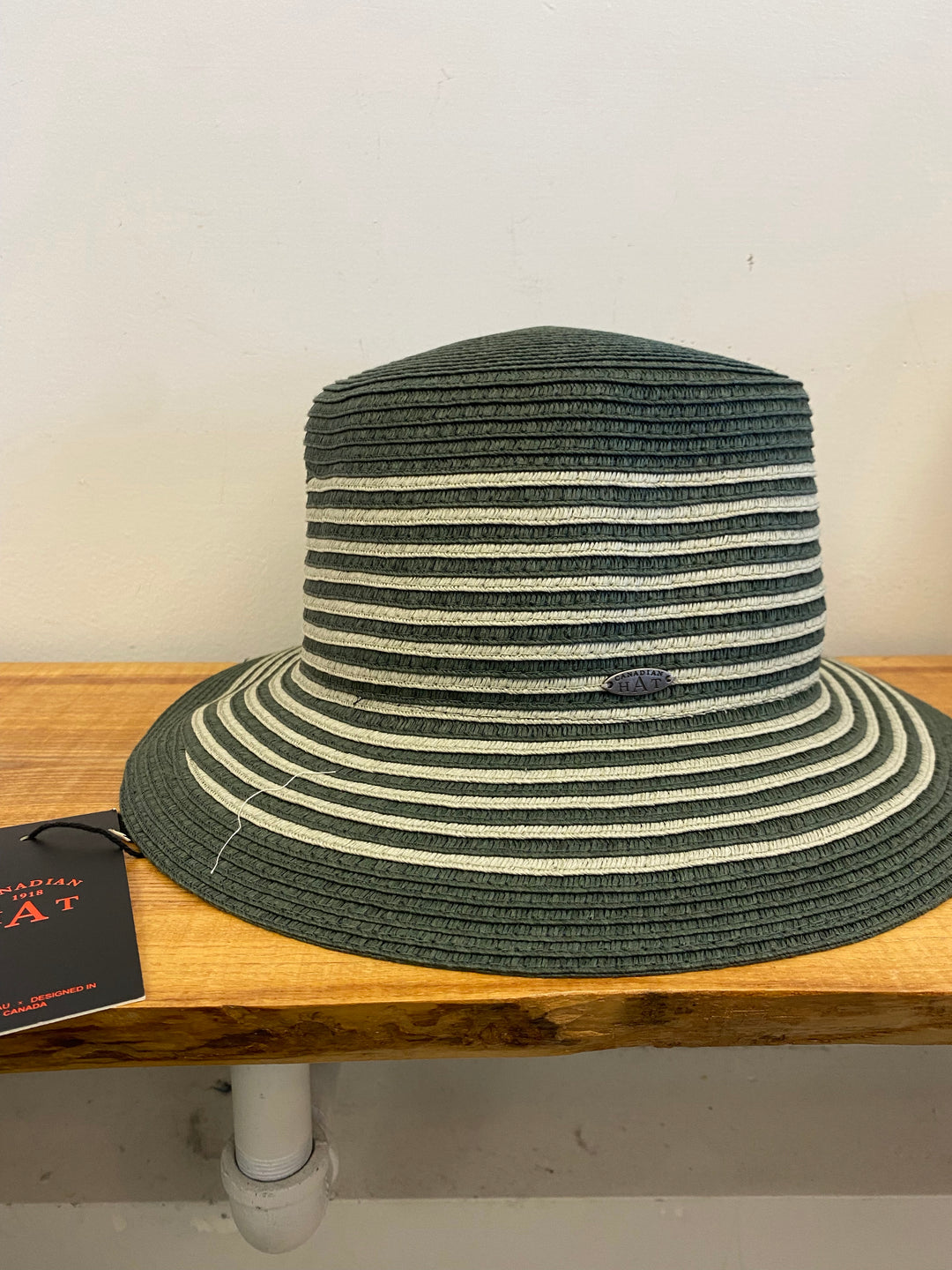 BOLLIA STRIPPED BUCKET HAT