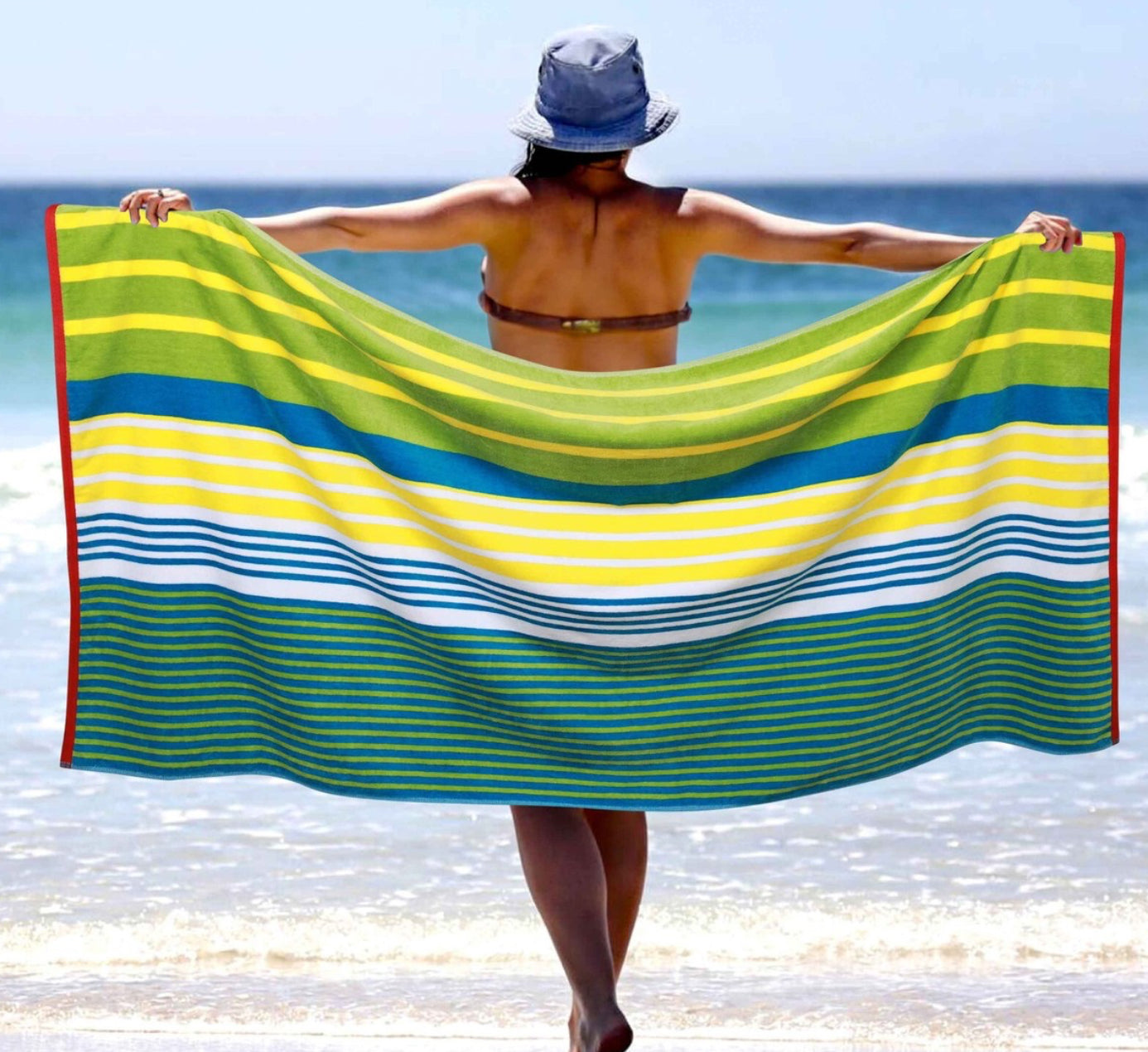 BEACH TOWELS AND BLANKETS