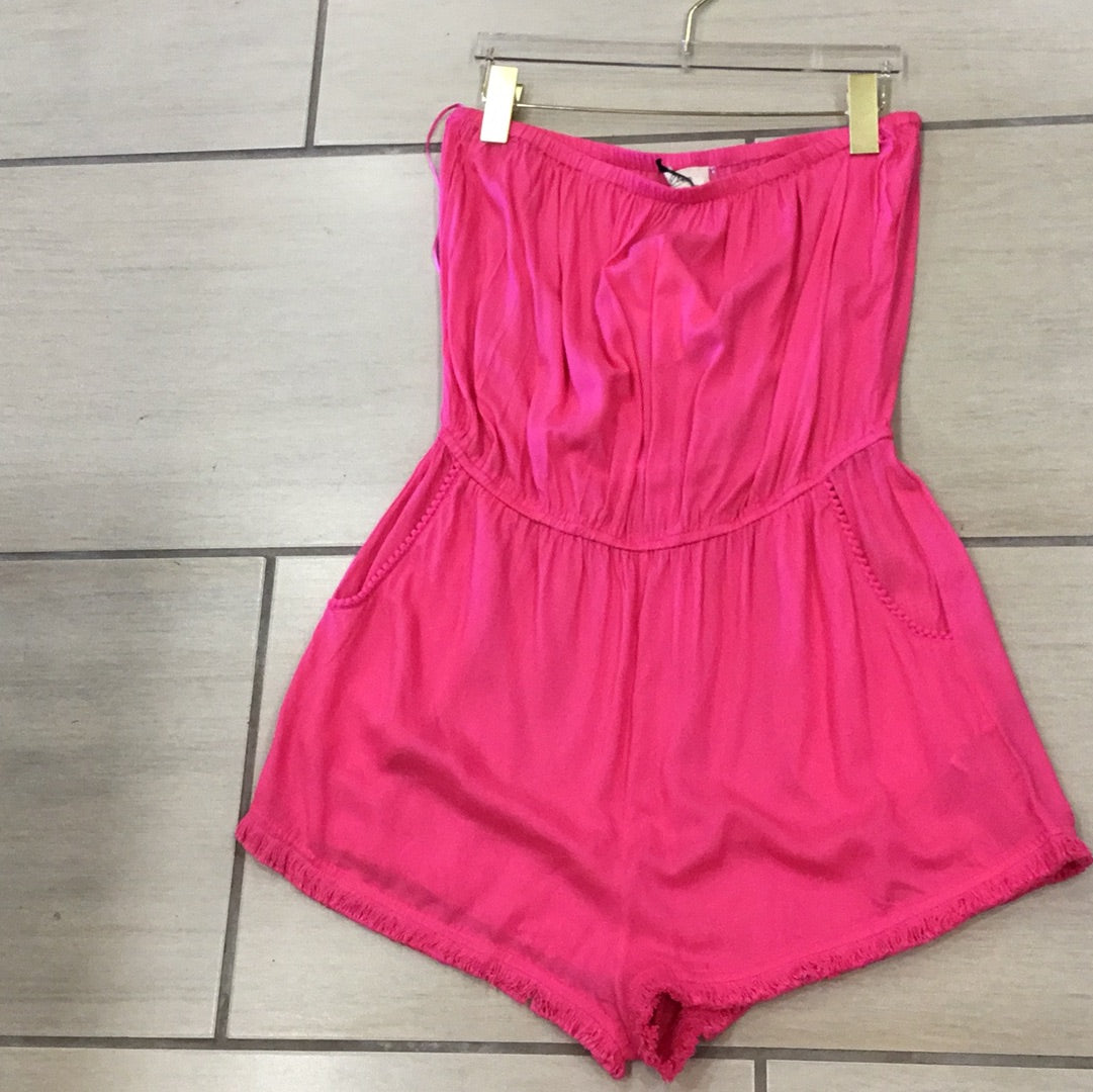 ELAN STRAPLESS ROMPER RUFFLE BOTTOM HOT PINK