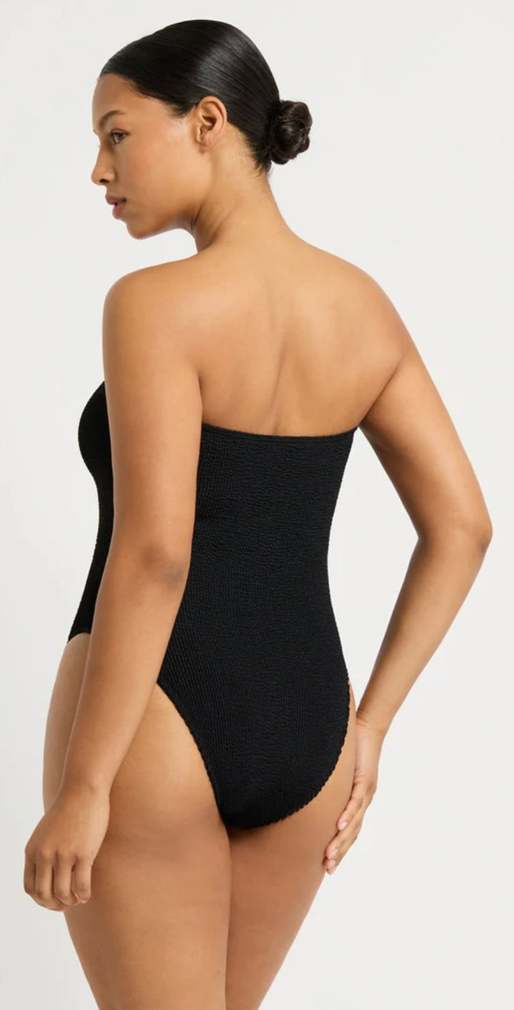 BOND-EYE BLAKE ONE PIECE BLACK