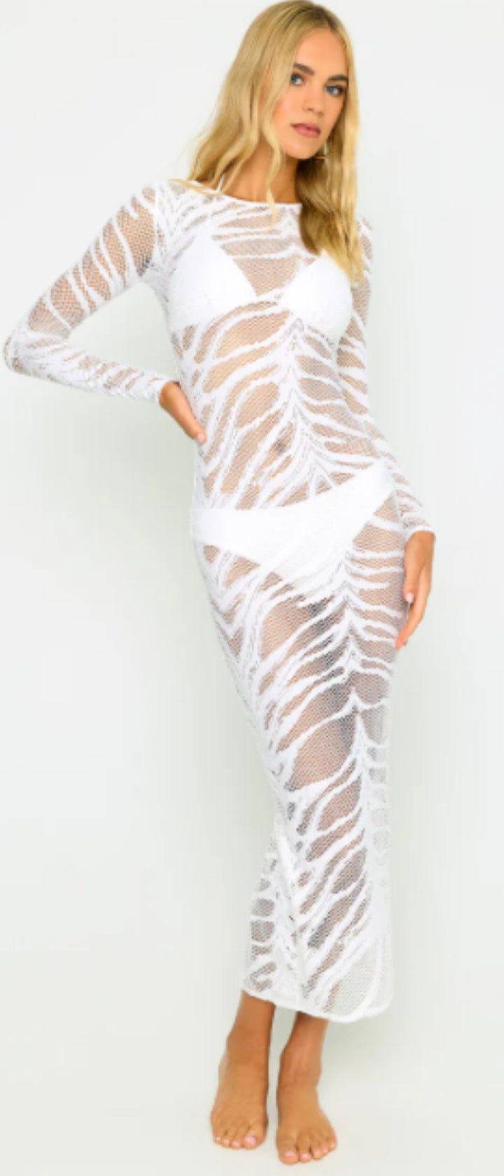 BEACH BUNNY LACEY NIGHTS MAXI DRESS / BLACK/WHITE