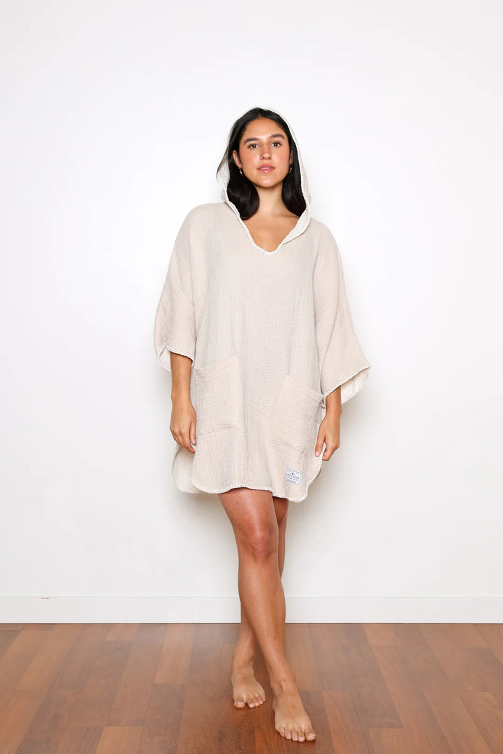 WOMEN’S COCOON SURF PONCHO