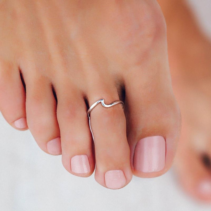WAVE TOE RING SILVER